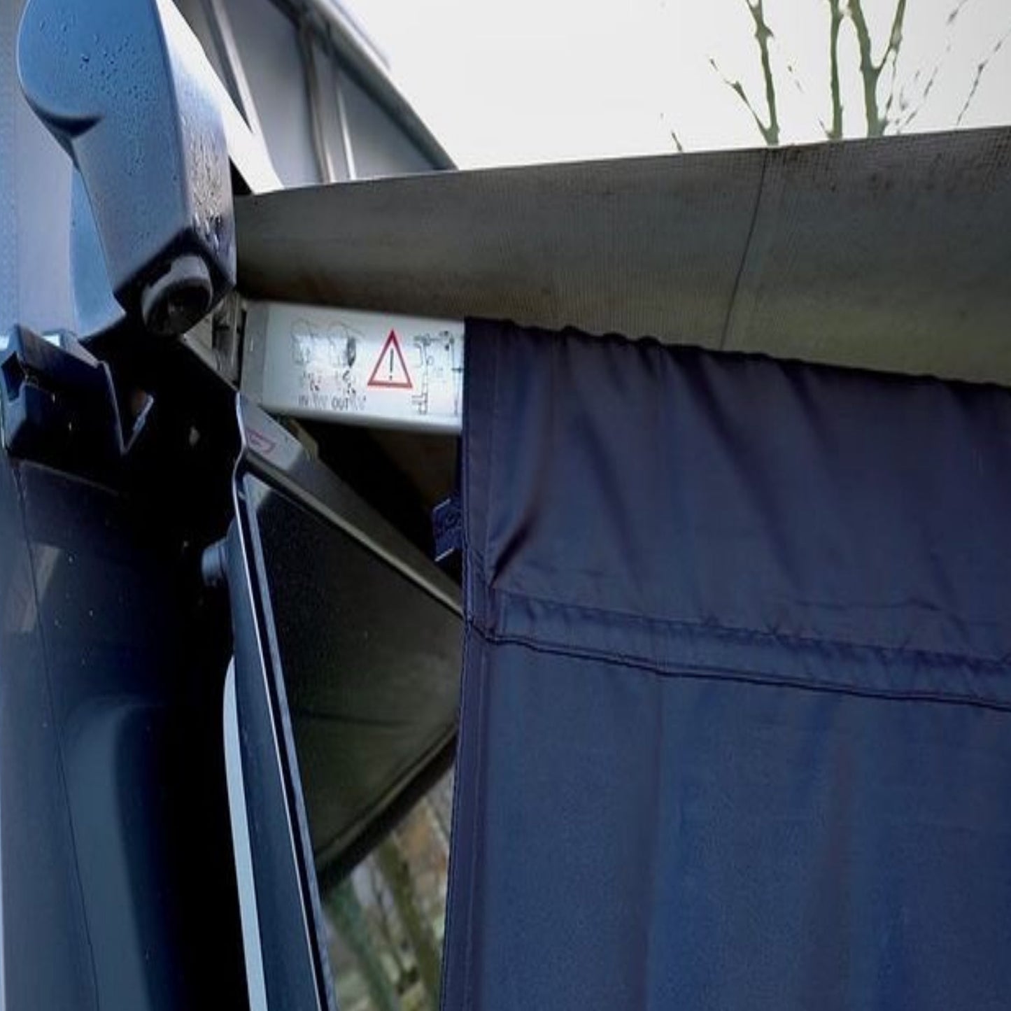 VW Long Wheel Base Waterproof Zipped Side Panel VW T5/T6 To Fit 3m Campervan Awning Side Shade Panel Sun Blocker